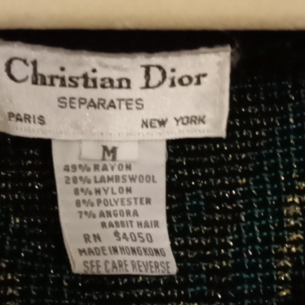 Christian Dior Sweater. - Picture 5 of 9